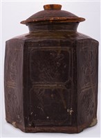 藏品(六角形開光雜寶紋陶製茶罐)的圖片